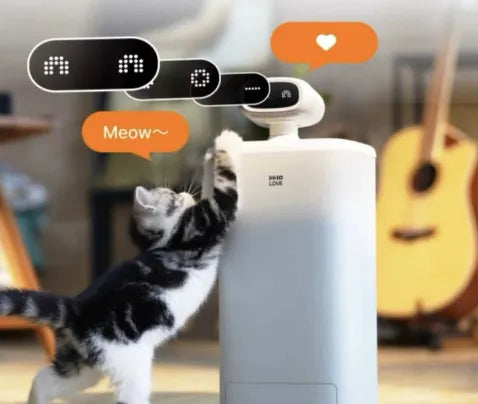The Pawvola Deluxe Smart Feeder